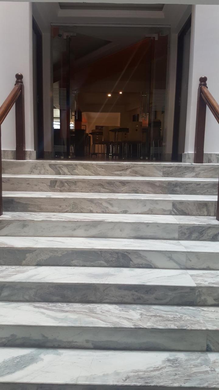 Kailash Kuti Inn Kathmandu Exterior photo