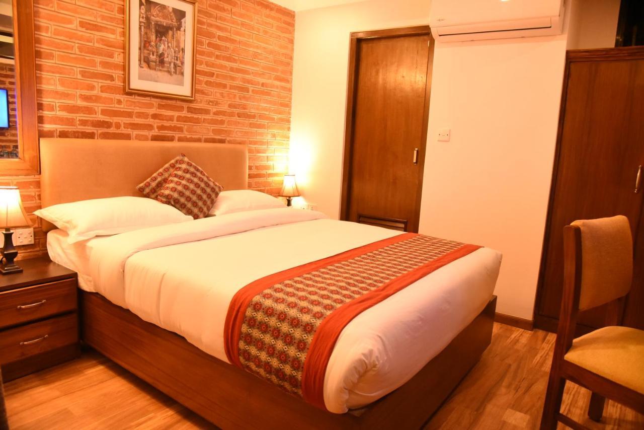 Kailash Kuti Inn Kathmandu Exterior photo