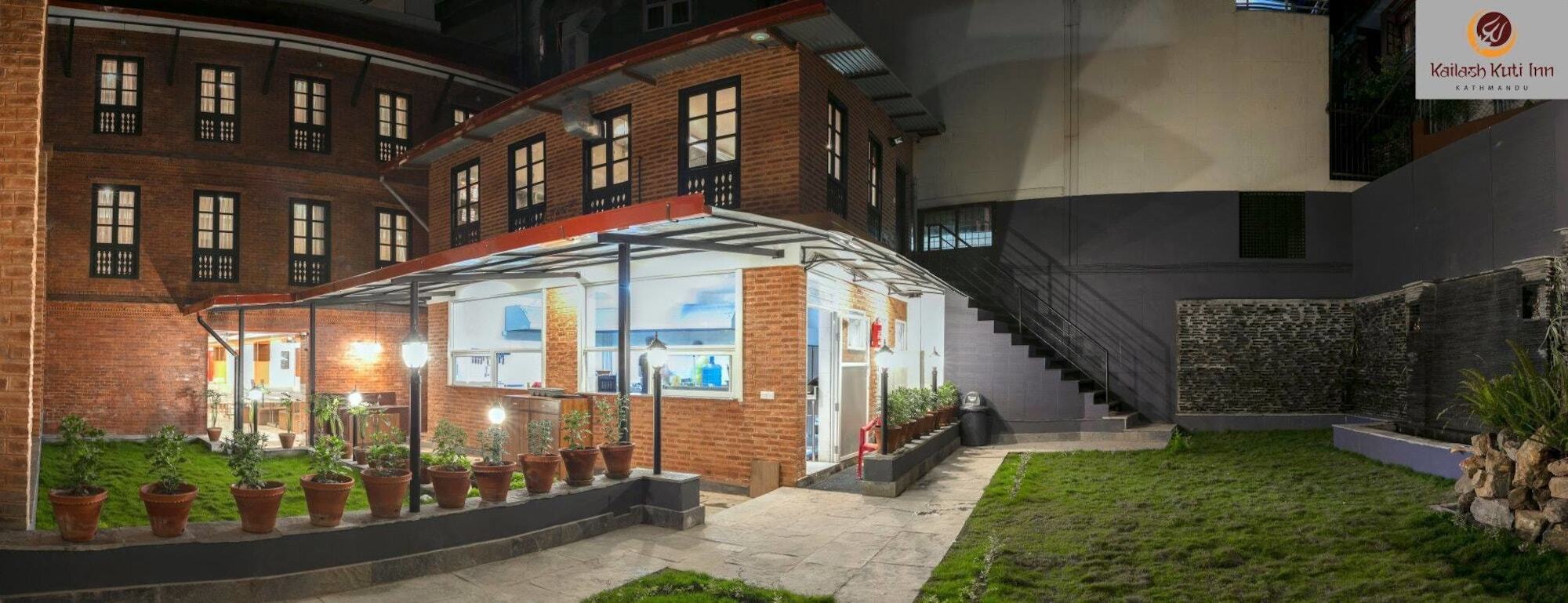 Kailash Kuti Inn Kathmandu Exterior photo
